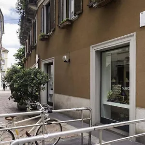 Osti 3 Beautifully Furnished Apartamento