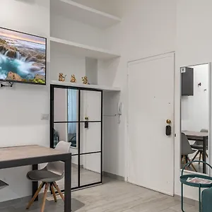 Relstay - Porta Romana - 1br Apartamento